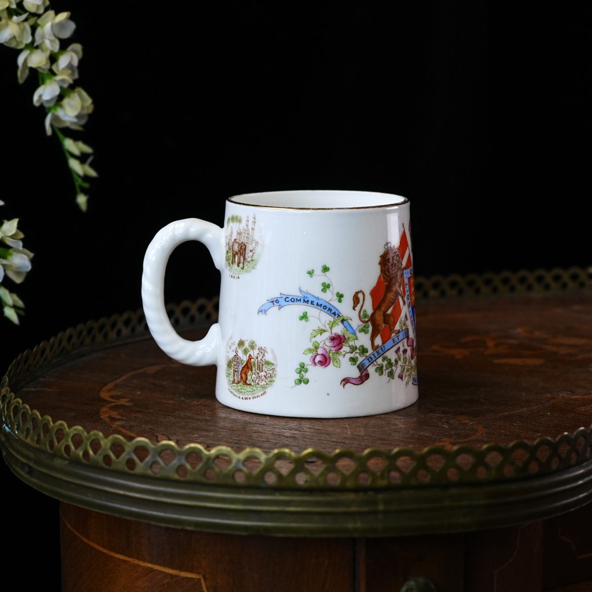 Antique Aynsley King George V Coronation Mug photo 3