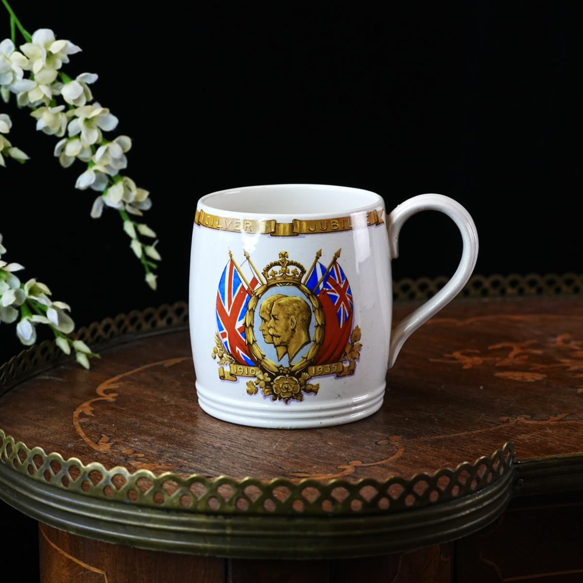 Maddock Royal Vitreous George V Silver Jubilee Mug