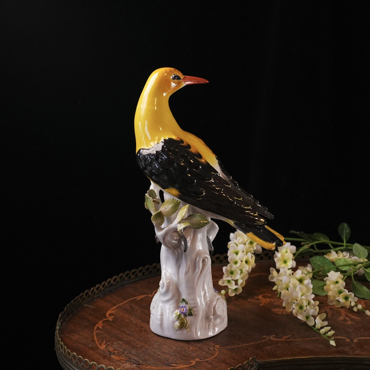 Vintage Meissen Porcelain Golden Oriole Pirol Bird Figurine – Hand Painted Applied Florals, Tree Stump Base, Crossed Swords Mark, Germany