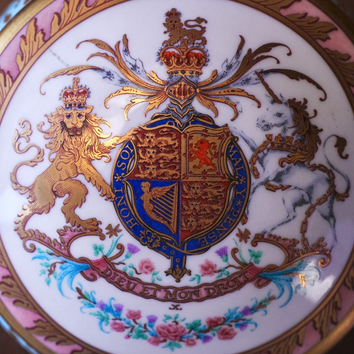 Vintage Royal Collection Queen Elizabeth II 80th Birthday Trinket Box photo 5
