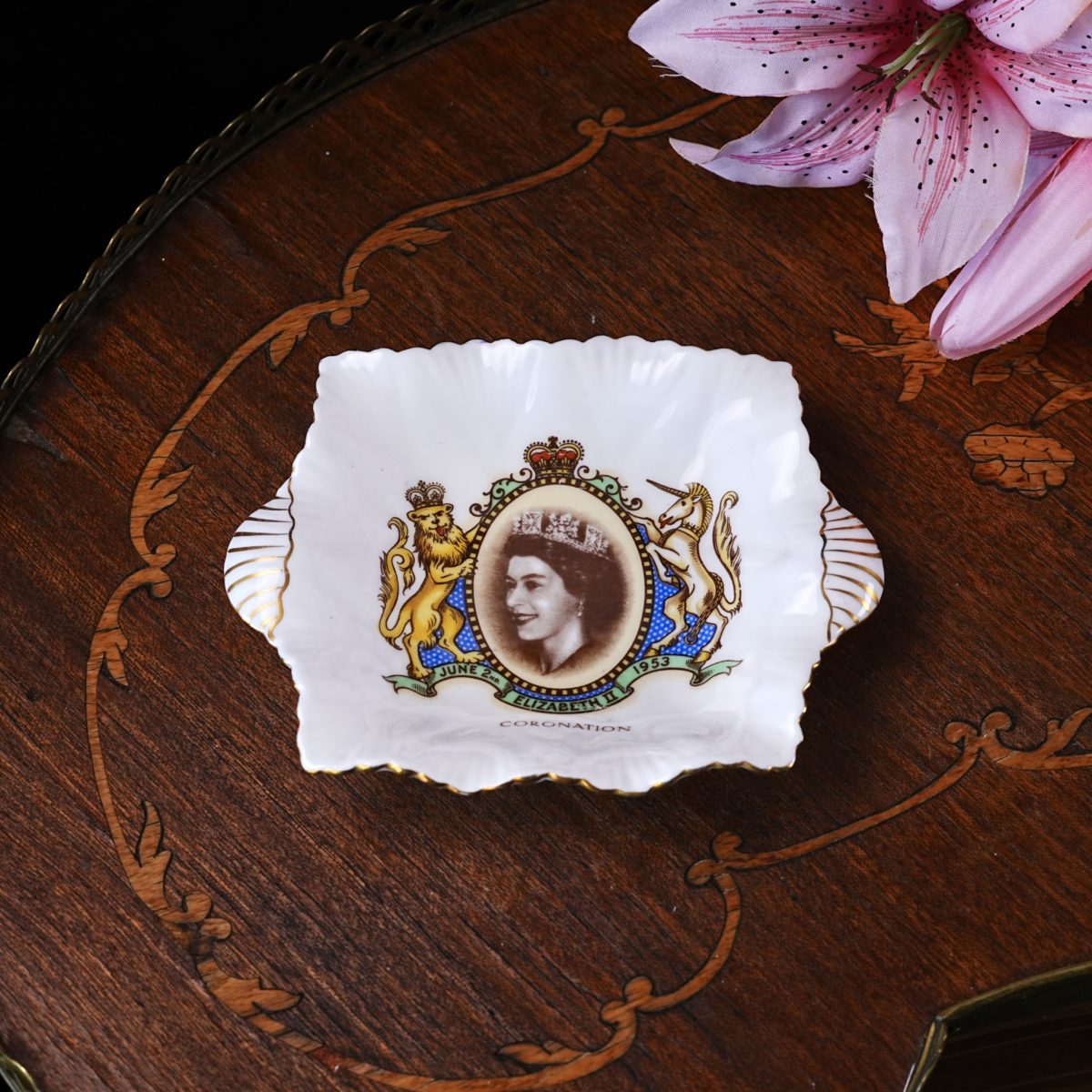 Shelley Bone China Queen Elizabeth II Coronation Dish