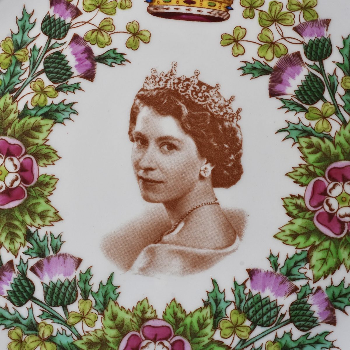 Vintage Tuscan Bone China Queen Elizabeth II Coronation Plate photo 2