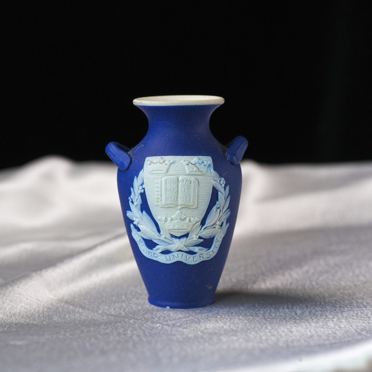 Antique Wedgwood Dark Blue Jasperware Oxford Pair photo 5