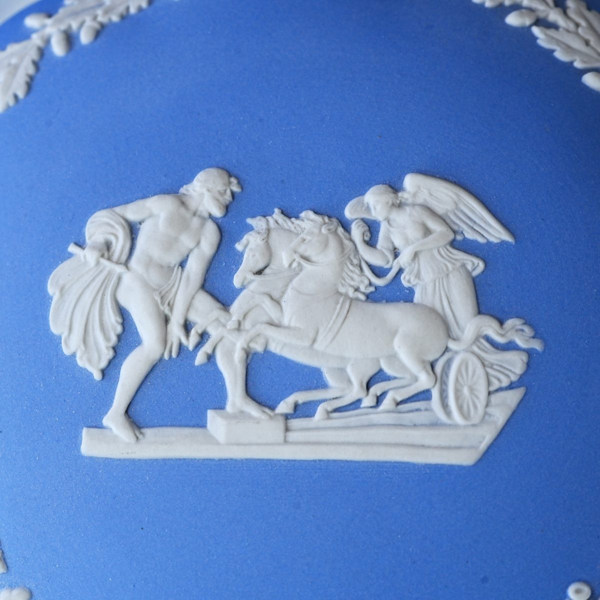 Vintage Wedgwood Pale Blue Jasperware Cherub Trinket Box photo 3