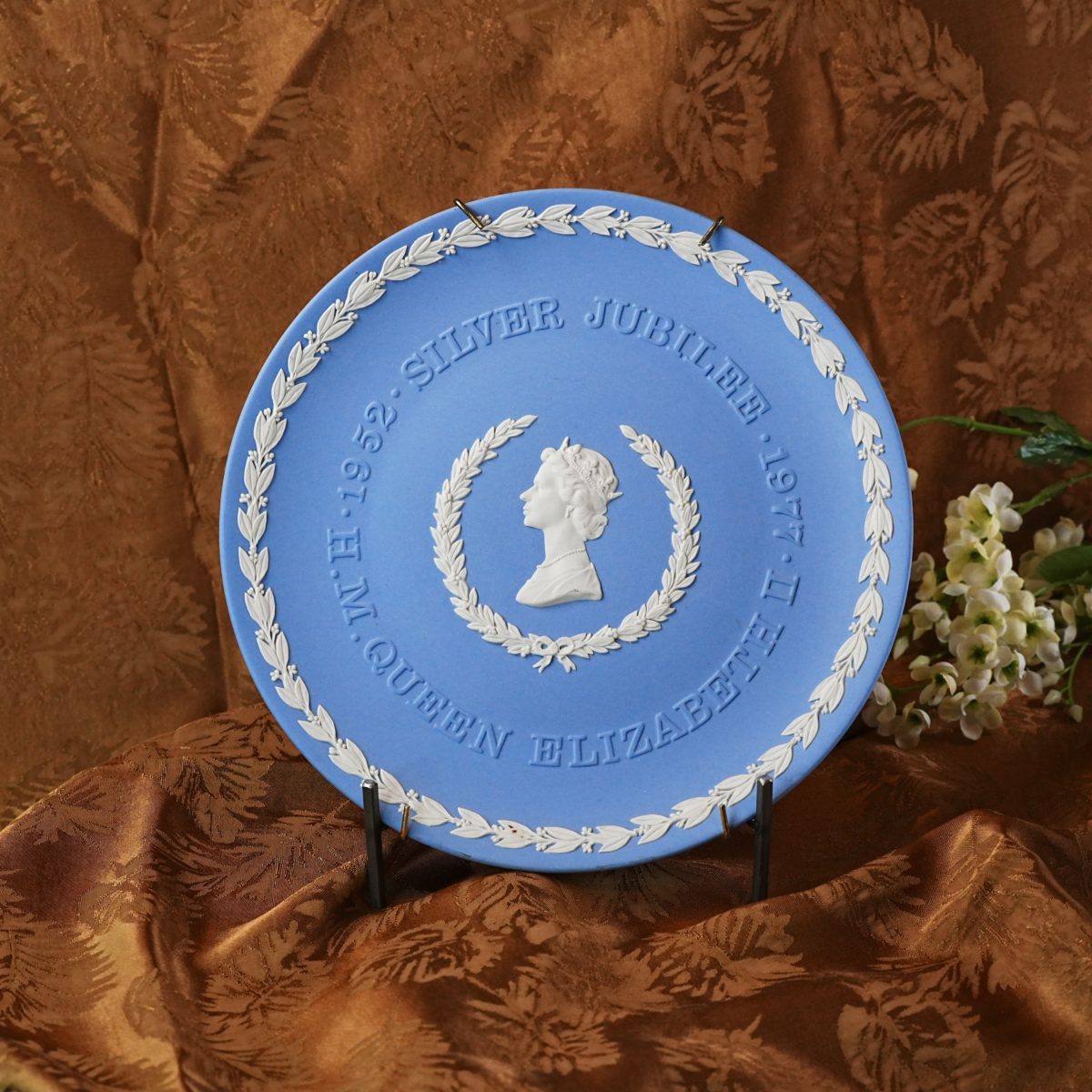 Wedgwood Blue Jasperware Silver Jubilee Plate